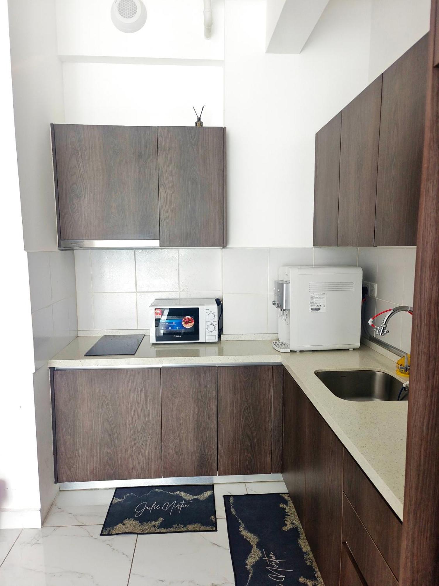 One Bedroom Troika Kota Bharu By Aghome, Modern Design エクステリア 写真